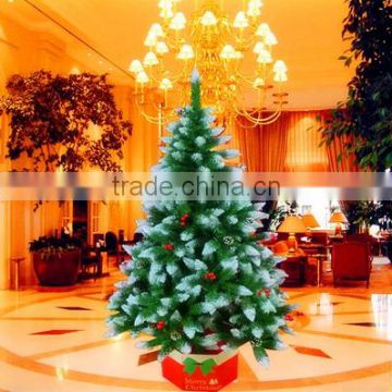 GIGA Wholesale Giant LED Artificial Christmas Tree Decoration