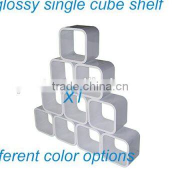 Gloss wood round cube wall shelf