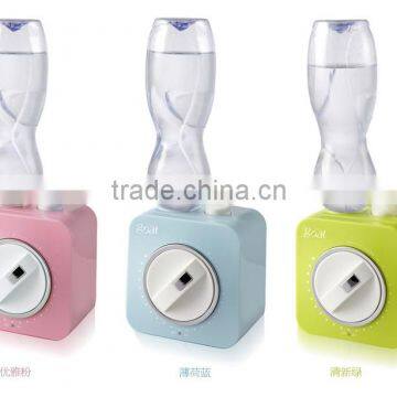 A low noise air humidification bottle Mini humidifier to moisten the skin of most water bottles available