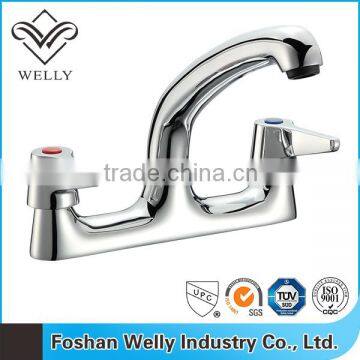 2016 Welly Modern Kitchen Double Handle Rotatable Water Basin Faucet