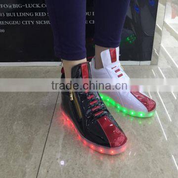New Fashion LED Shoes for Wholesale Unisex Cool Shoes