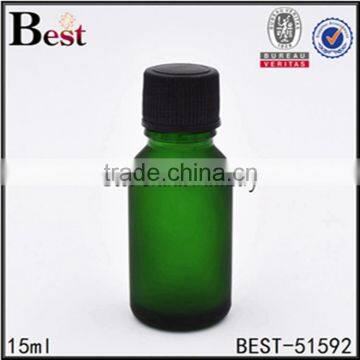 frosted green glass serum bottle 15ml essential oil bottle with black screw cap                        
                                                                                Supplier's Choice