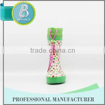 High Quality Customised Designs Removable Rubber Waterproof Folding Rain Boots