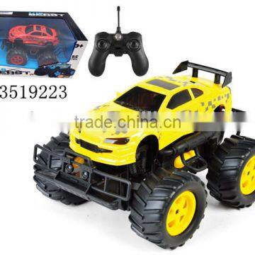 1:16 RC CAR 4 CHANNEL WITH LIGHT Y3519223