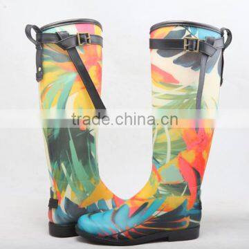 2016 Newest Fashionable Ladies PVC Boots Factory