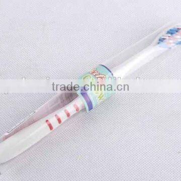New Design Toothbrush With Plastic Case photo-4