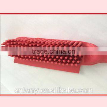 playful pets rubber coated grooming brush