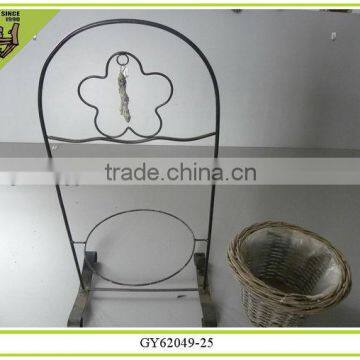 new design home decoration willow baskets with iron shelf