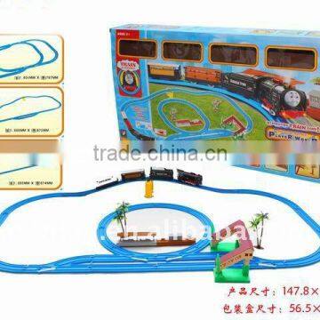 BO Plastic Toy Train with Track,light and music 217672