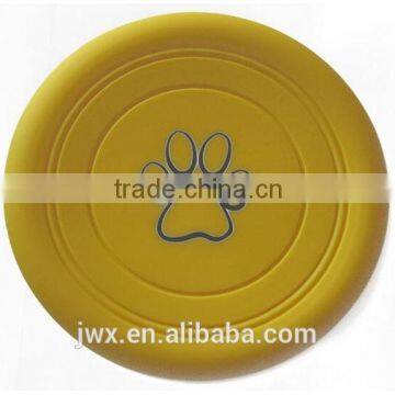 Teaching Friebee to a Dog Best Sports Toy photo-2