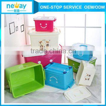 multifunctional clear plastic storage container with lid