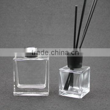 black aluminium cap and rattan for square diffuser