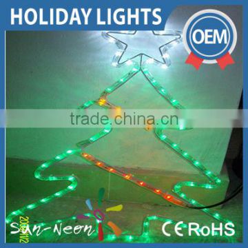 New Design 2d Motif Pole Light With Christmas Tree And Snowflake