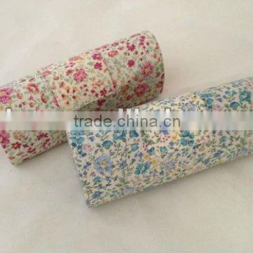 Folding handmade glasses cases