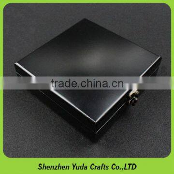 Best Faver Gift Box With Sculptured Patterns Glossy Beautiful Mdf Box