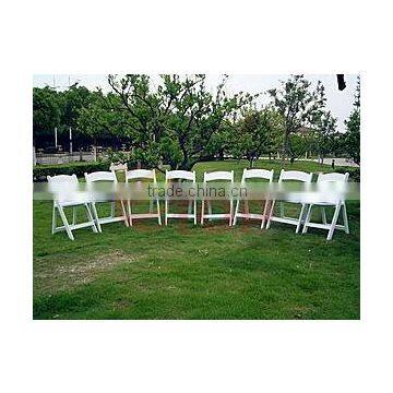 White Plastic Dining Chairs