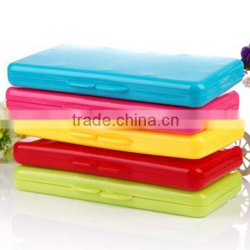 Alibaba China Supplier Colorful Organic Plastic Baby Wipe Travel Cases