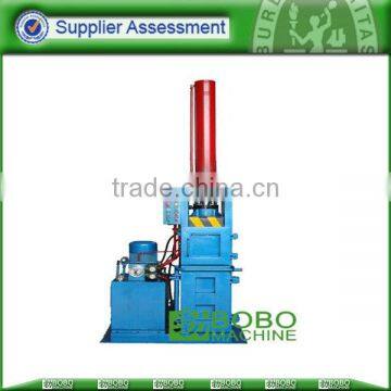 Scrap aluminium baling machine