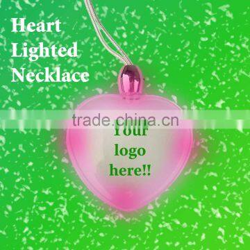 [Super Deal] Lighted Heart Shape Necklace