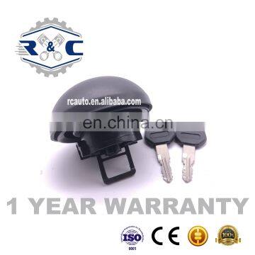 R&C High Quality Auto Lockable Petrol Fuel Caps and Keys 8200238413 For Renault Car Fuel Tank Cap