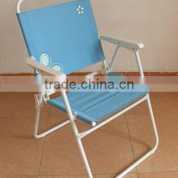 Folding outdoor beach chair