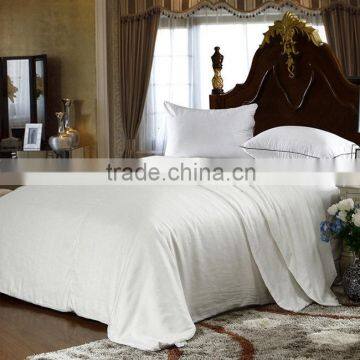 Natural Breathable Silk Combo Quilt With Cotton-ramie Fabric quilt Cover