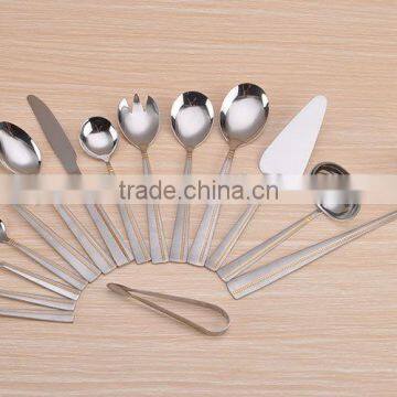 84pcs stainless steel cutlery set with wooden case leather case low price