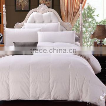 Purple Piping Edge Wall Duck Down Comforter