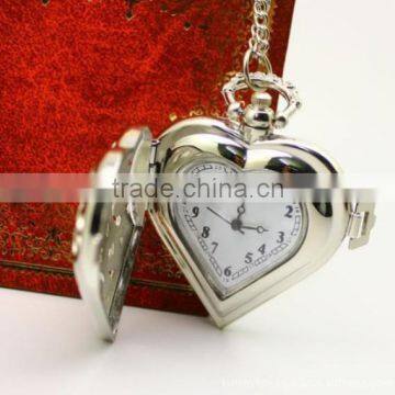 Fancy Side Open Small Size Heart Shaped Pocket Watch in Bulk photo-2