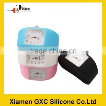 Simple style quartz watch silicone brand watch factory china