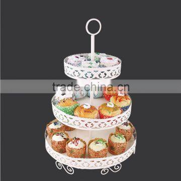 YG-1806 wrought iron color coated cake stand 3 tier elegant