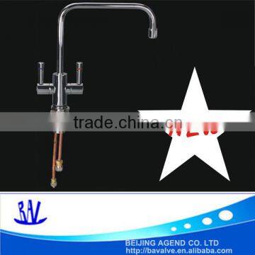 New Arrival High Quality Double Handle Kitchen Sink Faucet