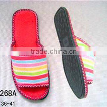 TPR Sole Different Material Women Batheroom Slipper , Colorful Custom Indoor Bathroom Slipper