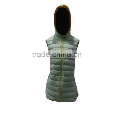 Hoodied casual duck down jacket without sleeve(CWM2120B)