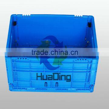 Foldable plastic transport crate