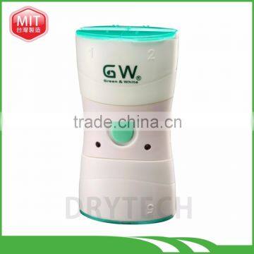 GW portable pill dispenser PD-08