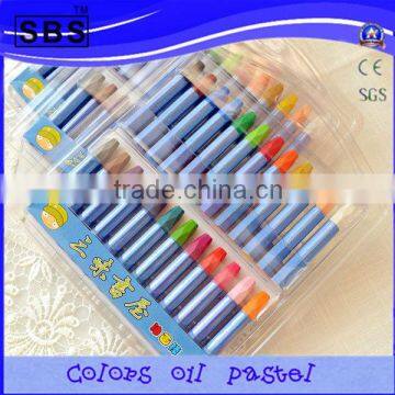 Kids drawing crayon color set