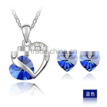 OUXI 2015 Hot Sale New Style jewelry set fashion made with Crystal S-2062