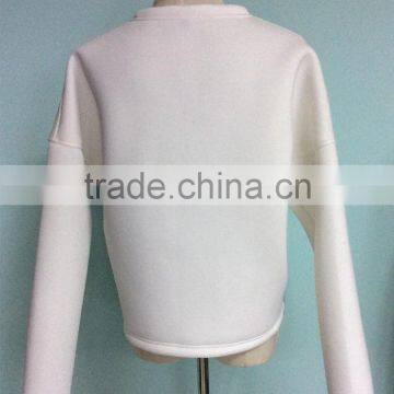 Cheap Plain White Long Sleeve Oversized Pocket Women Scuba Pullover Windcheater Round Neck Hoodie Manufacturer photo-2