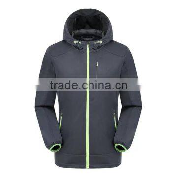 Instocked Softshell Jacket Waterproof Customizable Logo Inside Fleece Warm Wearing photo-3