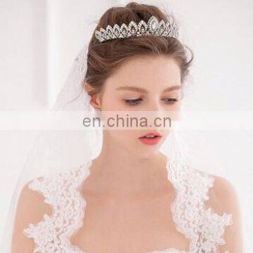 Unique Design Retro Alloy Diamond Crown Wedding Headdress photo-3