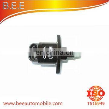 IDLE CONTROL VALVE For Fiat PALIO SIENA STRADA PUNTO SK0032 D5104 40396502 7078983 0269980492 AT-5104R AT5104R