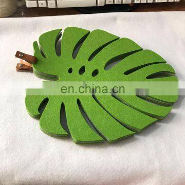 Graceful Leaf Shape Felt Fabric Table Dinner Mat