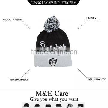 High Quality Mens Knitted Beanie Hat With a Ball photo-1