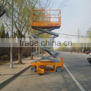 Portable folding self propelled scissor lift platform