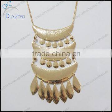 2015 China wholesale fashion jewelry statement necklace