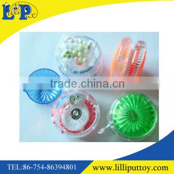 Interesting promotional gift plastic candy toy yoyo ball