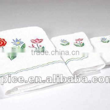 cotton emboridery baby towel set