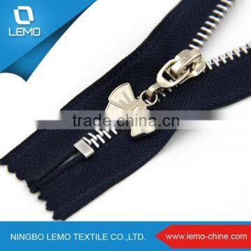 China Production Black Metal Zipper 10cm