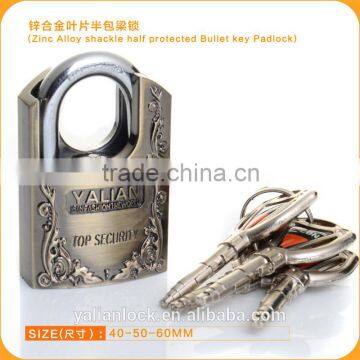 Europe Market Good Quality Zinc Alloy Shackle Half Protected Bullet Key Padlock